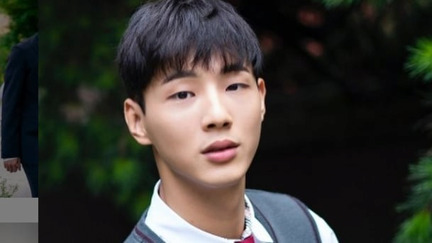 ‘학폭 의혹’ 지수 前 소속사, ‘달뜨강’ 제작사에 14억 배상