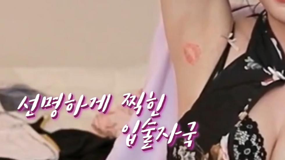 남자들끼리는 절대 못하는 행동 ㄷㄷ....GIF